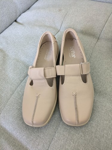 Cream beige leather hotter - leather,